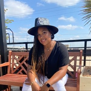 Meet your Posher, Chantel